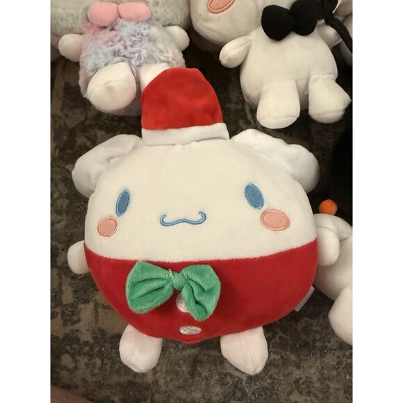Sanrio Cinnamoroll Kuromi Rillakuma Lot of 6 mini plushies Collectors Lot - Picture 7 of 15